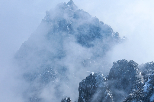 描写雪景的古诗词集合 古代经典雪景诗词句介绍